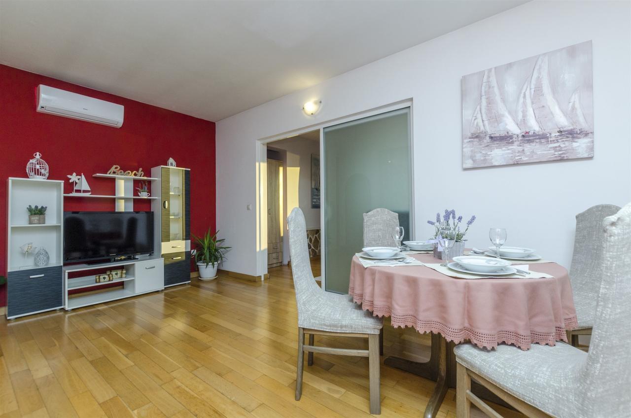 Apartment Blue Sun Omiš Extérieur photo