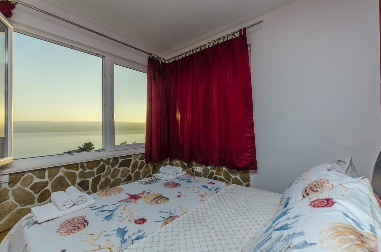 Apartment Blue Sun Omiš Extérieur photo